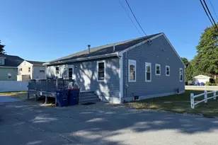 342 Onset Ave, Wareham, MA 02558 - Photo 2
