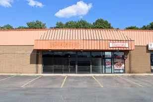 79 Swansea Mall Dr, Swansea, MA 02777 - Photo 1