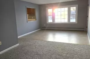 19 Chapman Ave, West Brookfield, MA 01585 - Photo 2