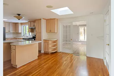 21 Turner Dr, Randolph, MA 02368 - Photo 6