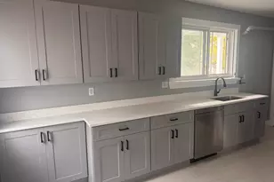 40 Newcastle Rd, Boston, MA 02135 - Photo 8