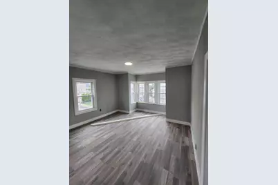 351 Tecumseh St #B, Fall River, MA 02721 - Photo 6