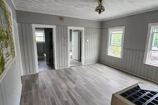351 Tecumseh St, Fall River, MA 02721 - Photo 4