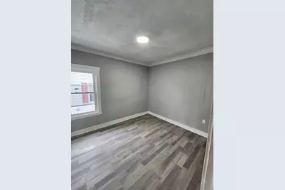 351 Tecumseh St #B, Fall River, MA 02721 - Photo 8