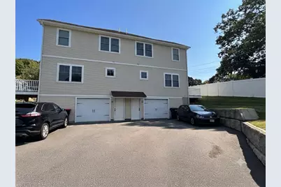 58 Oak St #58, Clinton, MA 01510 - Photo 4