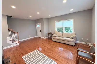 58 Oak St #58, Clinton, MA 01510 - Photo 8