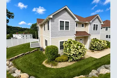 58 Oak St #58, Clinton, MA 01510 - Photo 1