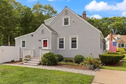 30 Eastman Ave, Foxboro, MA 02035 - Photo 2