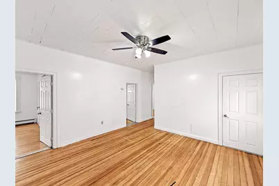 28 Meadow St #2, Fall River, MA 02720 - Photo 4