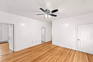 28 Meadow St, Fall River, MA 02720 - Photo 4