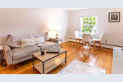 16 Richardson St #C, Wakefield, MA 01880 - Photo 6