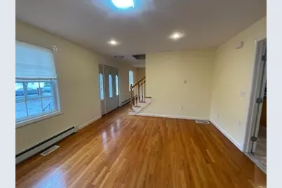 72 Cedar Rd N, Medford, MA 02155 - Photo 4