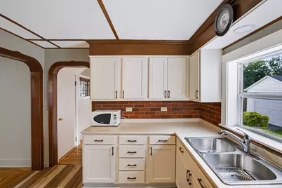 22 Ruggles St, Quincy, MA 02169 - Photo 14