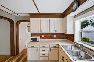 22 Ruggles St, Quincy, MA 02169 - Photo 14
