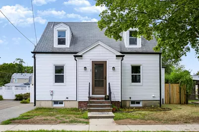 22 Ruggles St, Quincy, MA 02169 - Photo 1