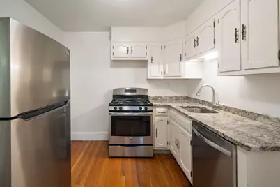 341 Washington St #2, Winchester, MA 01890 - Photo 6