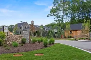 46 Sandwich Rd, Plymouth, MA 02360 - Photo 2