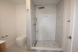 525 E Broadway, Boston, MA 02127 - Photo 12