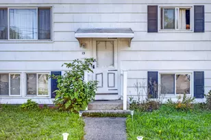 19 Oak Ridge Dr E, Brockton, MA 02301 - Photo 8