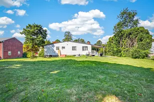 19 Oak Ridge Dr E, Brockton, MA 02301 - Photo 12