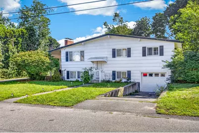 19 Oak Ridge Dr E, Brockton, MA 02301 - Photo 4