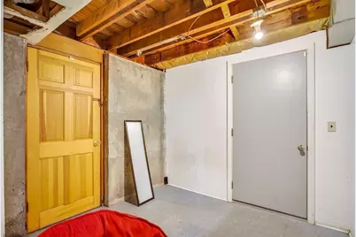 19 Oak Ridge Dr E, Brockton, MA 02301 - Photo 32