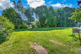19 Oak Ridge Dr E, Brockton, MA 02301 - Photo 10