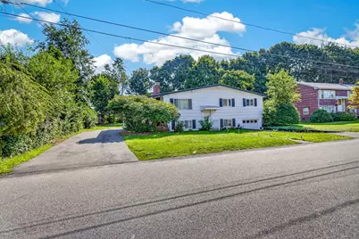 19 Oak Ridge Dr E, Brockton, MA 02301 - Photo 6