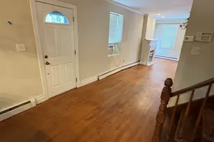 32 Warwick St, Boston, MA 02120 - Photo 4