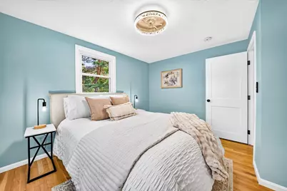 9 Valerie Ave, Billerica, MA 01821 - Photo 18