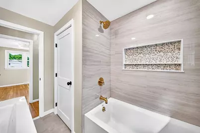 9 Valerie Ave, Billerica, MA 01821 - Photo 14