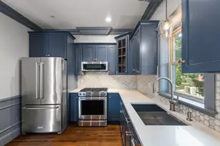 248 Presidents Ln, Quincy, MA 02169 - Photo 4