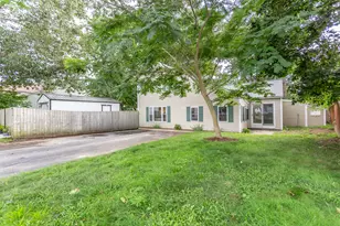 719 Warren Ave, Swansea, MA 02777 - Photo 28