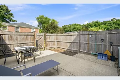 37 Williamsburg Dr #37, Springfield, MA 01108 - Photo 26