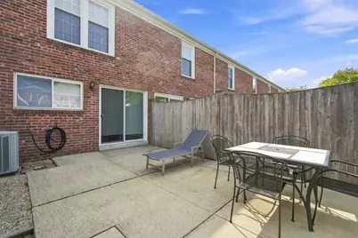 37 Williamsburg Dr #37, Springfield, MA 01108 - Photo 24