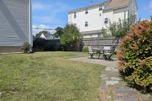 146 Pine St, Attleboro, MA 02703 - Photo 24