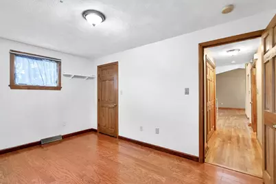 31 Wildmere Ave, Burlington, MA 01803 - Photo 28