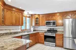 31 Wildmere Ave, Burlington, MA 01803 - Photo 14