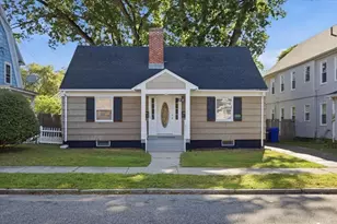 11-13 Palmyra St, Springfield, MA 01118 - Photo 2