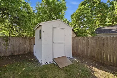 11-13 Palmyra St, Springfield, MA 01118 - Photo 36