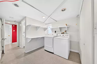 33 Fairchild Ave, Saugus, MA 01906 - Photo 32