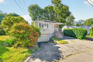 33 Fairchild Ave, Saugus, MA 01906 - Photo 2
