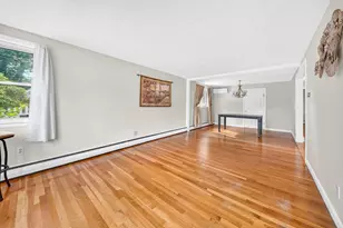 33 Fairchild Ave, Saugus, MA 01906 - Photo 4
