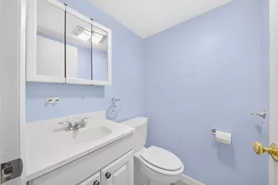 33 Fairchild Ave, Saugus, MA 01906 - Photo 22