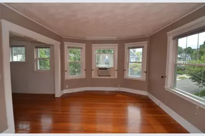 27 Sears Avenue #2, Melrose, MA 02176 - Photo 6