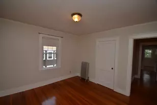 27 Sears Ave, Melrose, MA 02176 - Photo 12
