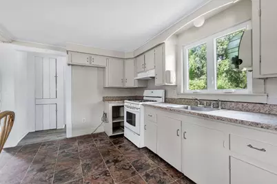 4 Cherry Street, Wareham, MA 02571 - Photo 16