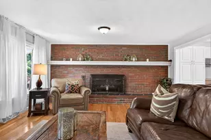 215 Mendon Rd, North Attleboro, MA 02760 - Photo 4