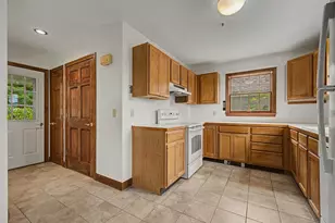 51 Dragon Hill Rd, Shelburne, MA 01370 - Photo 2