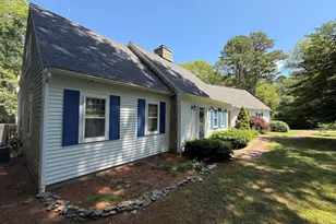 74 Holly Ridge Dr, Sandwich, MA 02563 - Photo 2